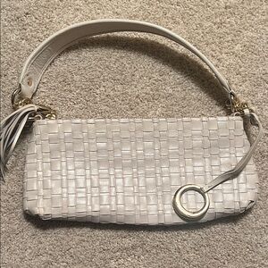 Vintage Elliott Lucca Elegant Cream Woven Shoulder Bag With Gold Accents